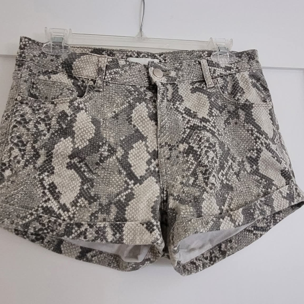 H&M Gray and White Jean Shorts with Snakeskin Print - Picture 1 of 9